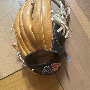 44 PRO I-Web infield glove
